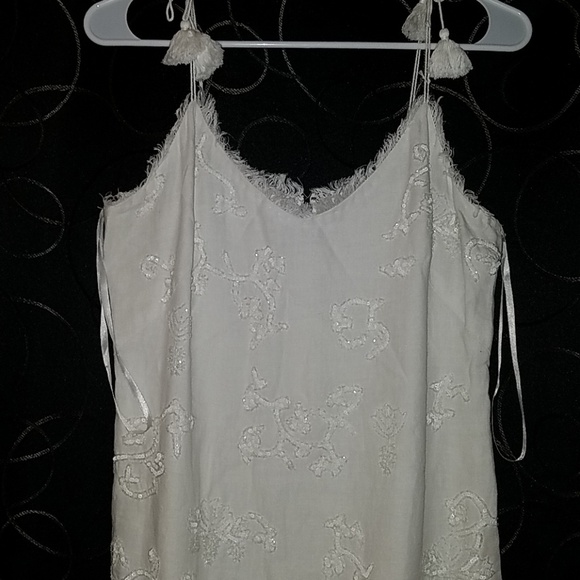 Dress - Picture 2 of 4